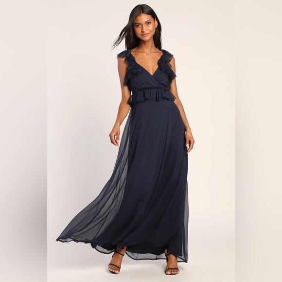 Lulus Dresses & Skirts - NWT Lulus Navy blue Ruffle Chiffon Dress
